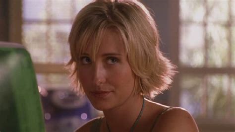 ‘Smallville’ actor Allison Mack released from prison
